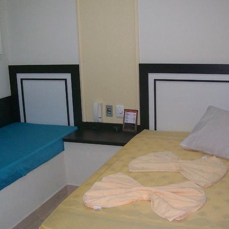 Hotel Pousada Village Сорокаба Екстериор снимка